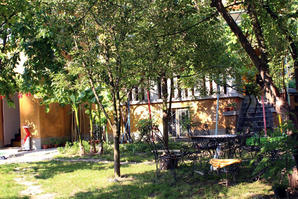 Hostel Costel Timisoara Exterior photo